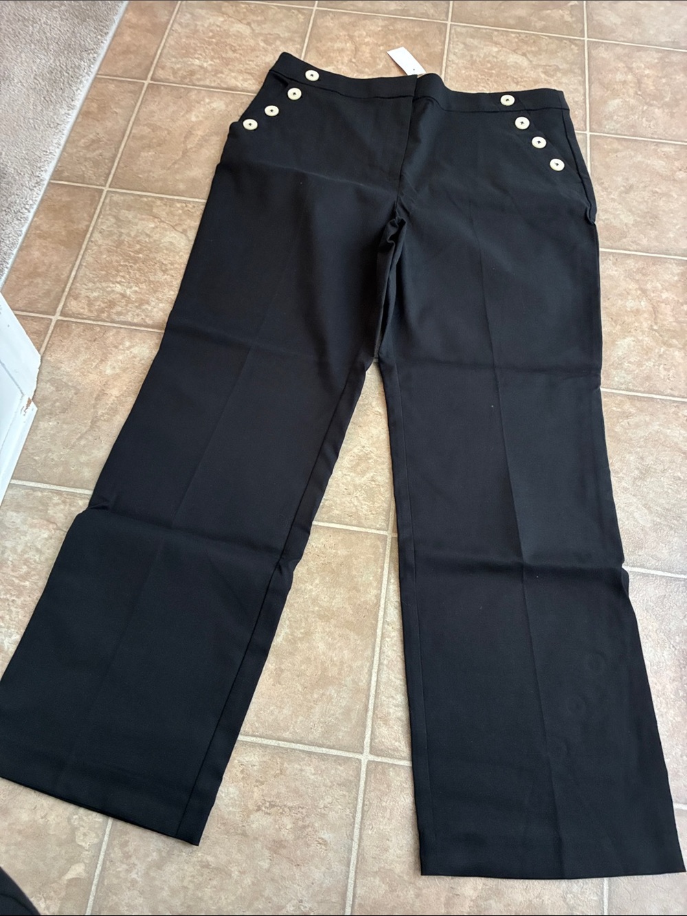 Black Wide-Leg Pants with Button Detail - Women Parker straight